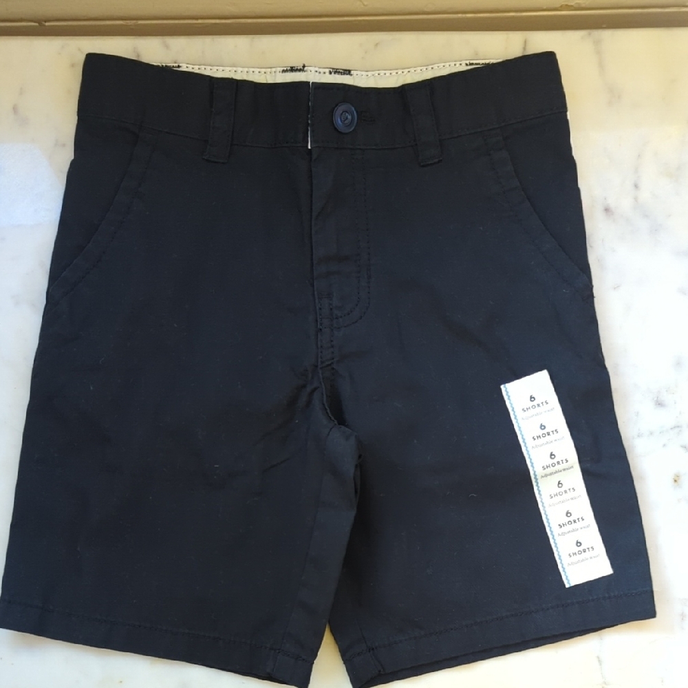 NWT Cat & Jack Black Flat Front Chino Shorts Size 6 Boys